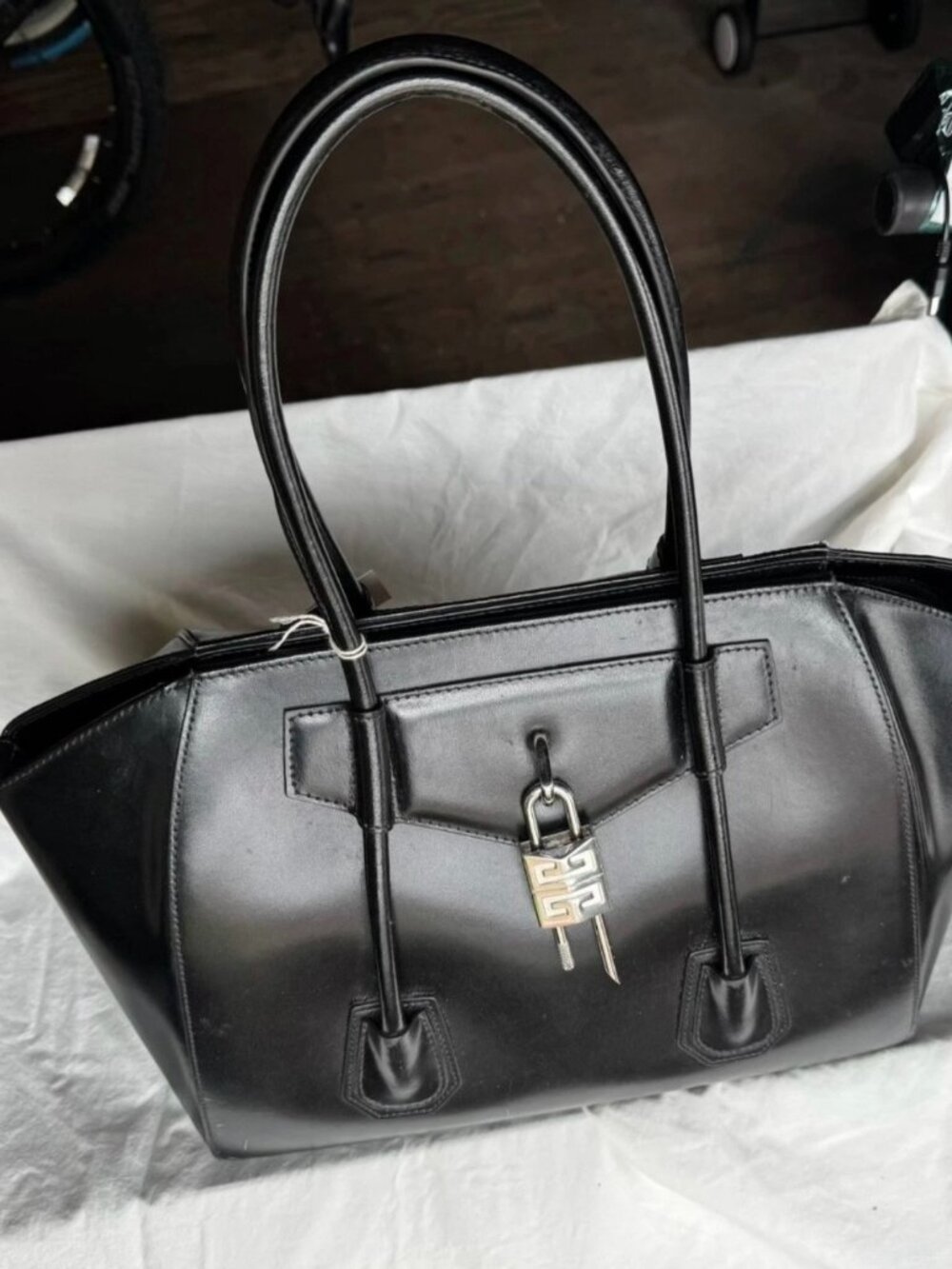 Givenchy Antigona Black Large 4G Logo Padlock Handbag